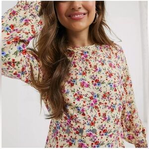 ASOS, New Look Shirred Cuff Mini Dress US 2